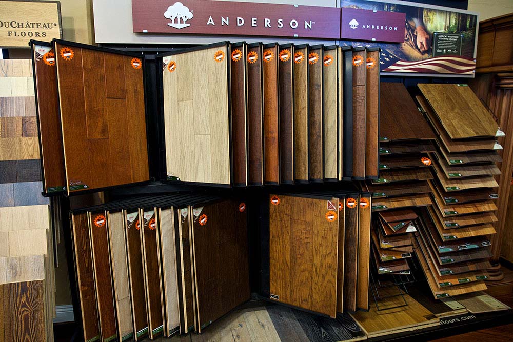 Floor expo and design-wood-show room